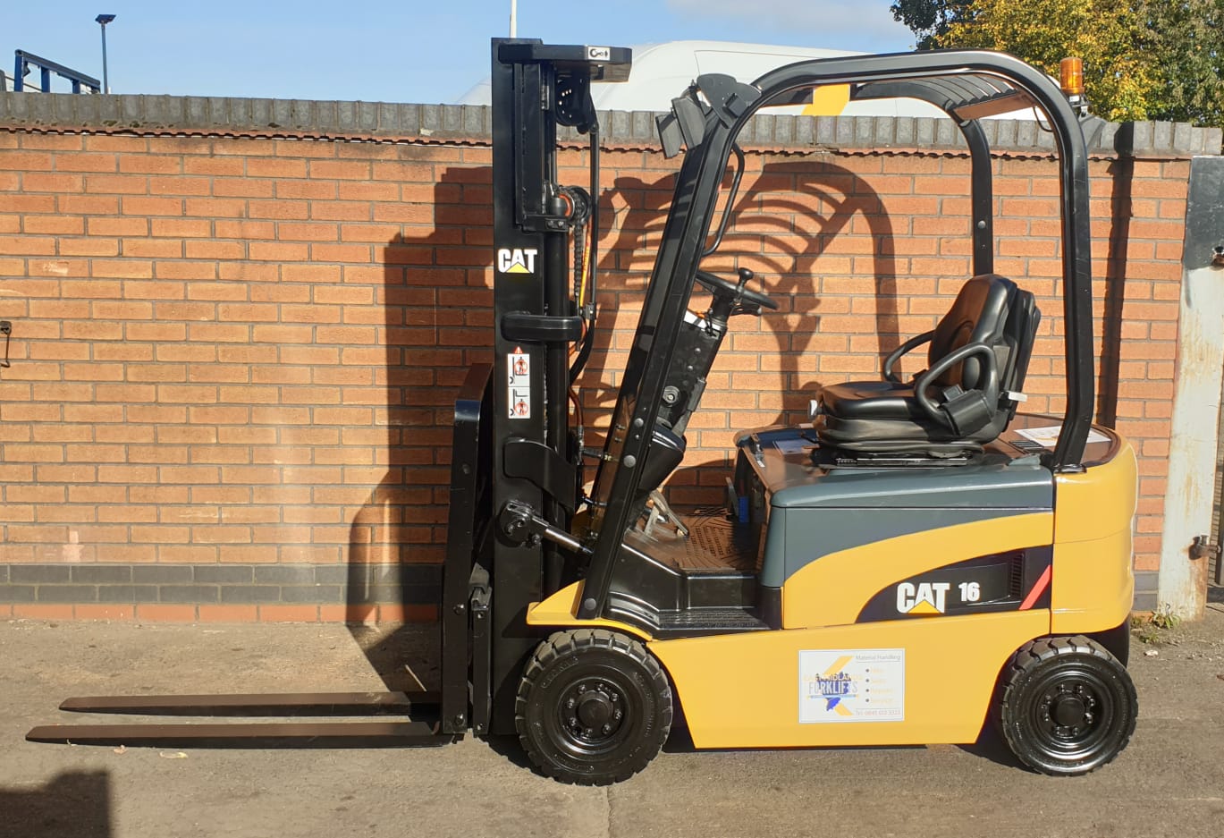 electric forklift cost
